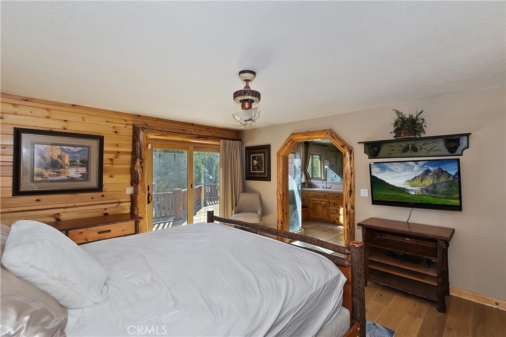 340 Stoney Creek Property Photo 26