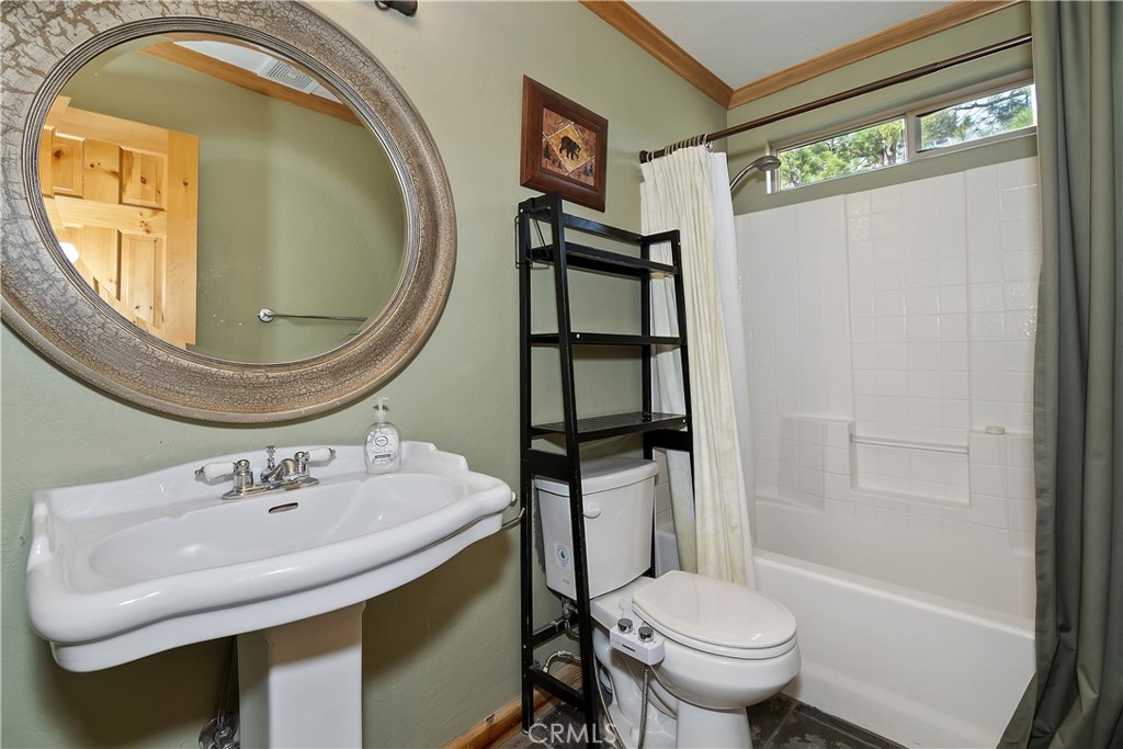 340 Stoney Creek Property Photo 31