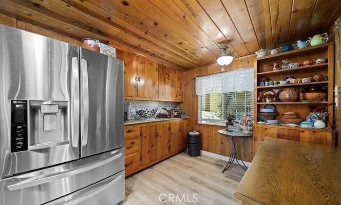 23095 Balsam Property Photo 9
