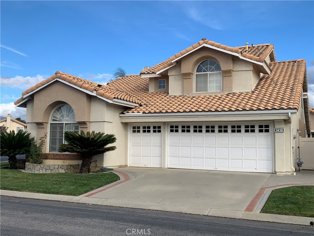 1418 Las Colinas Property Photo 2