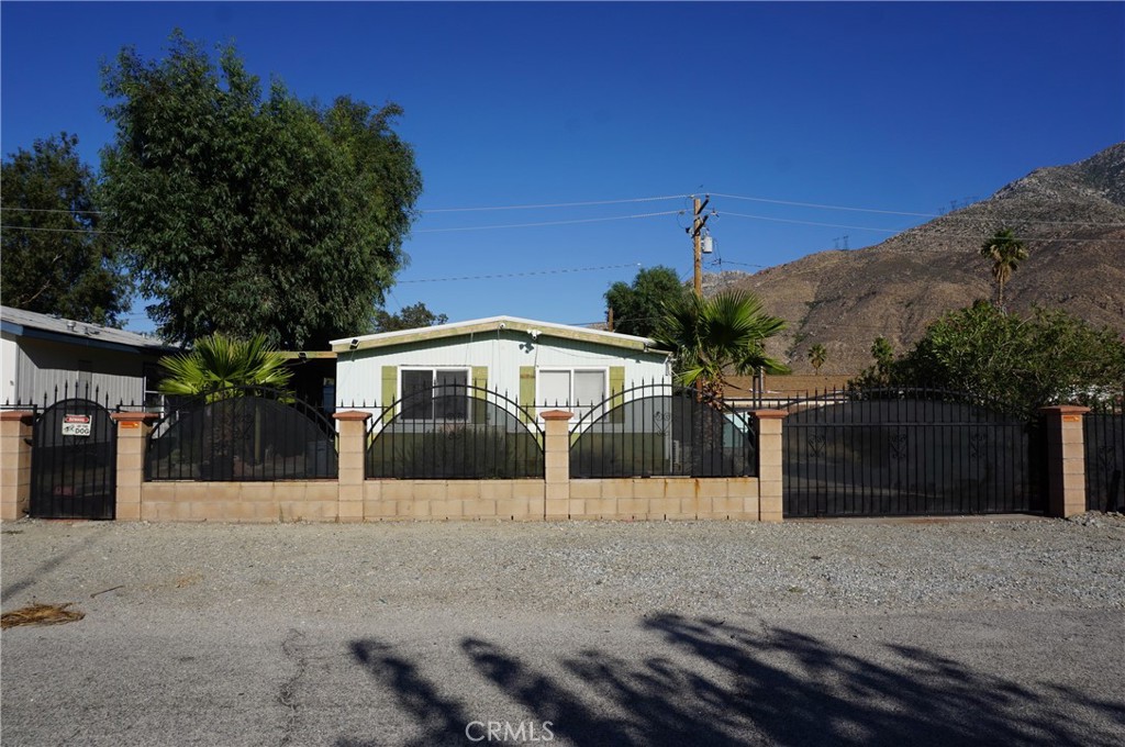 15246 Plum Street Property Photo 7