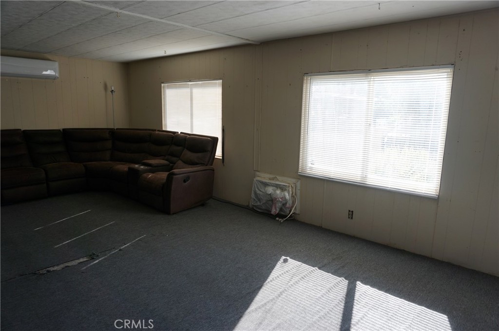 15246 Plum Street Property Photo 25