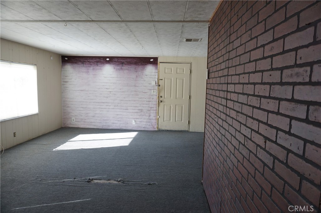 15246 Plum Street Property Photo 29