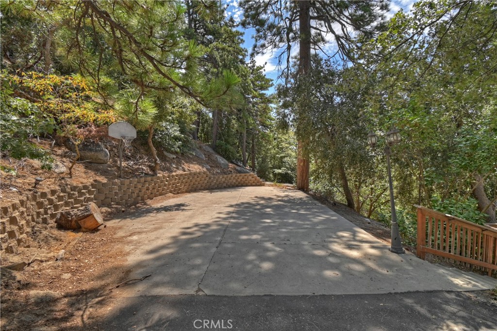 25515 True Property Photo 16
