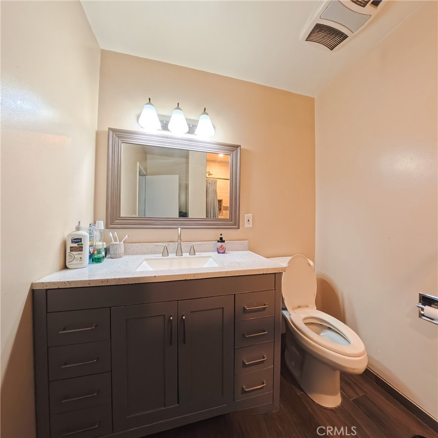 495 W C Street Property Photo 14