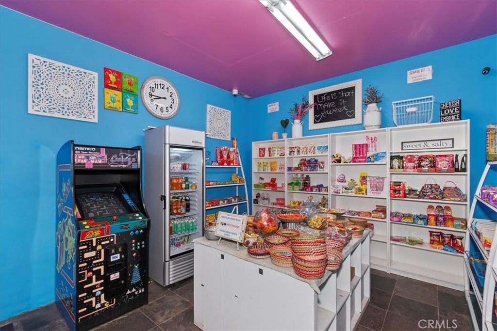 40716 Village Property Photo 11