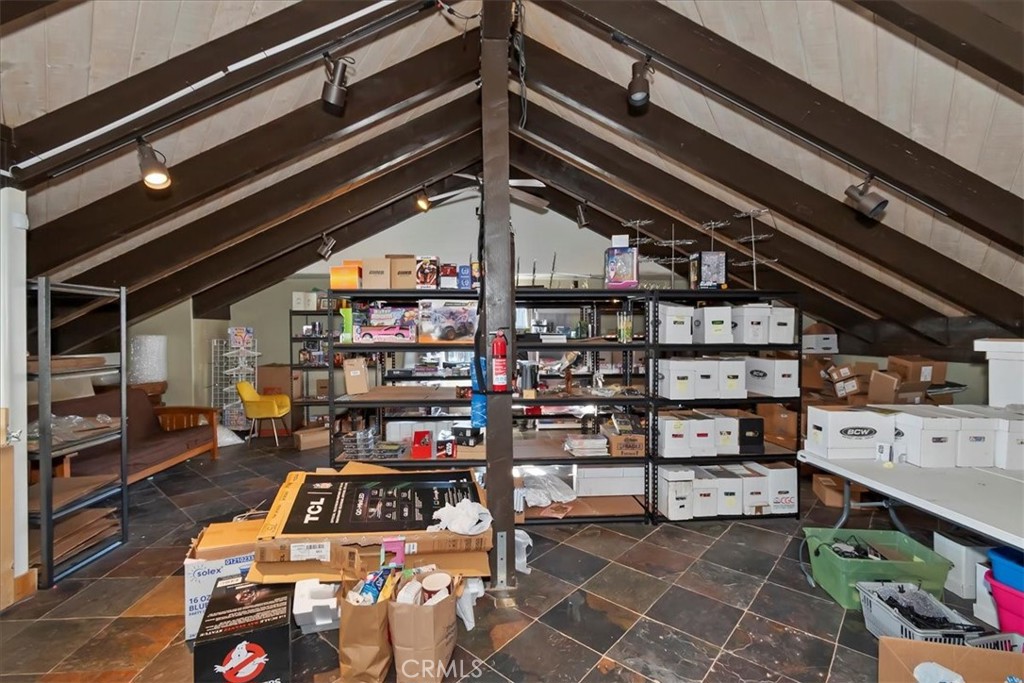40716 Village Property Photo 20