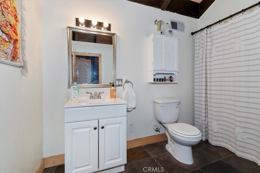 40716 Village Property Photo 33