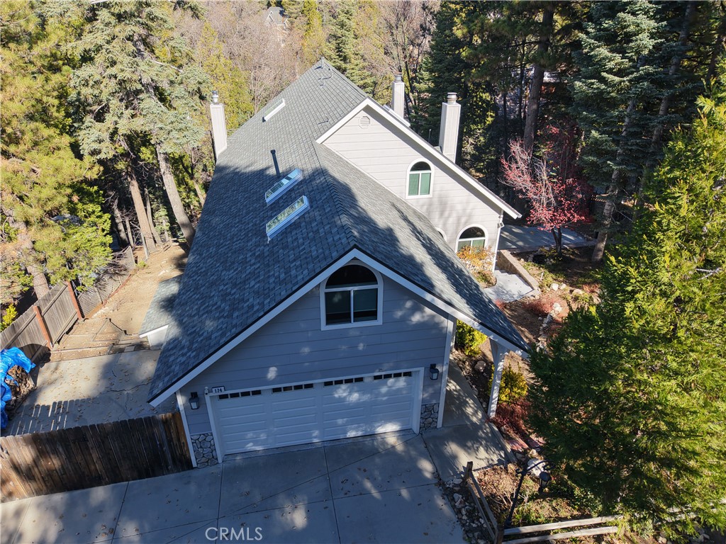 174 Golf Course Road Property Photo 2