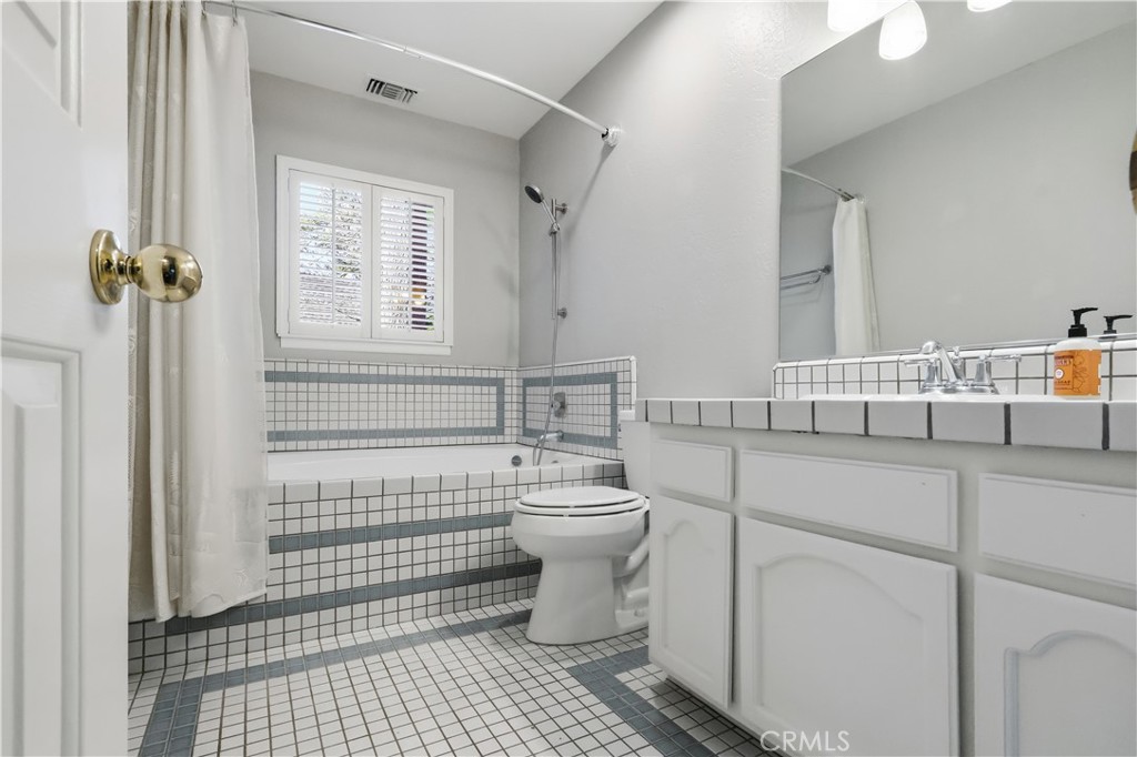 174 Golf Course Road Property Photo 42