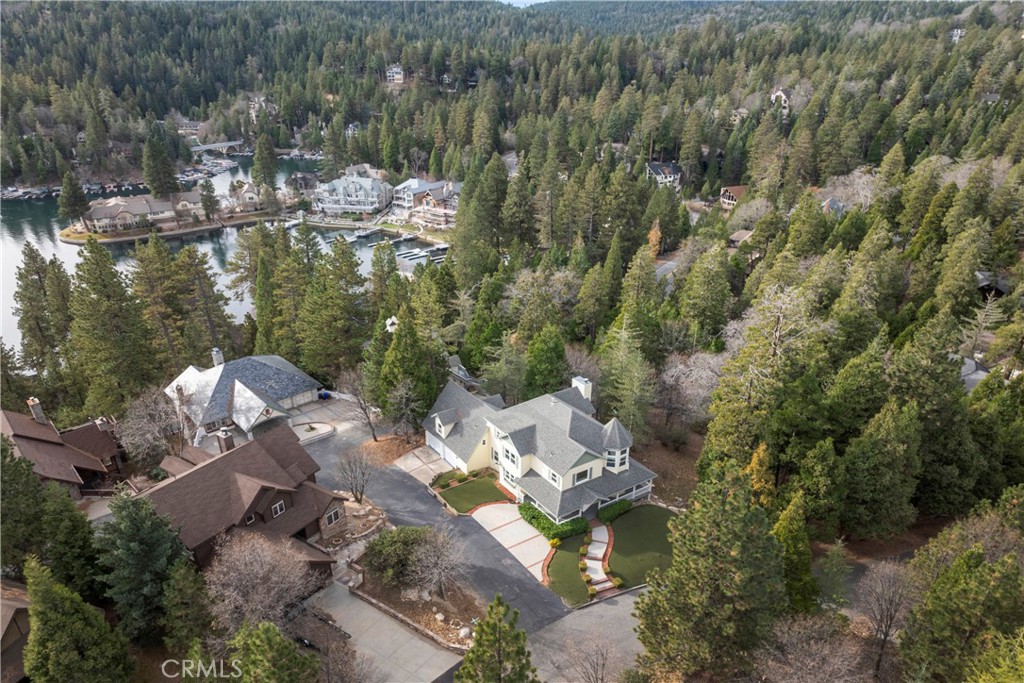 27601 Cedarwood Drive Property Photo 10