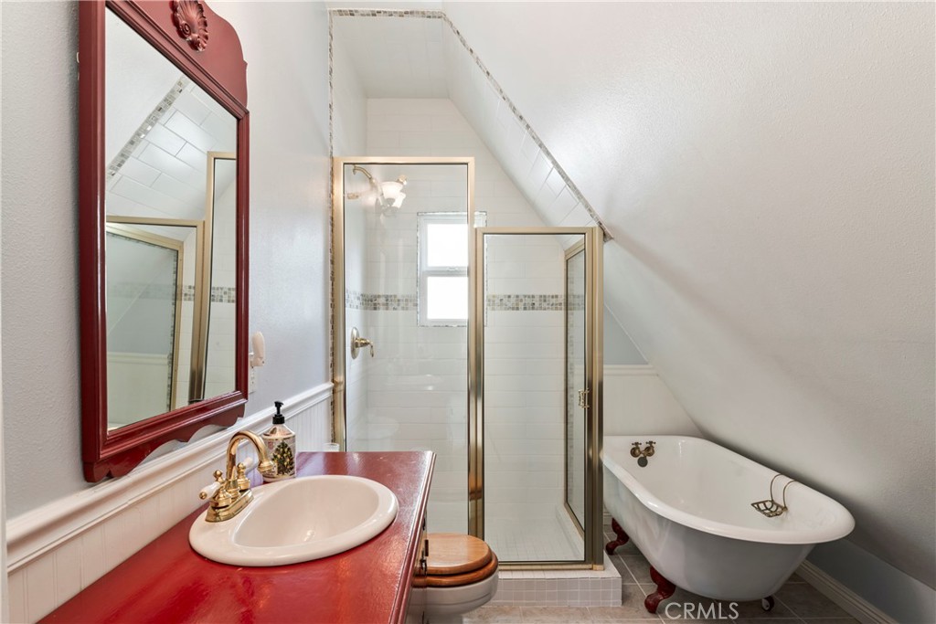 27601 Cedarwood Drive Property Photo 40