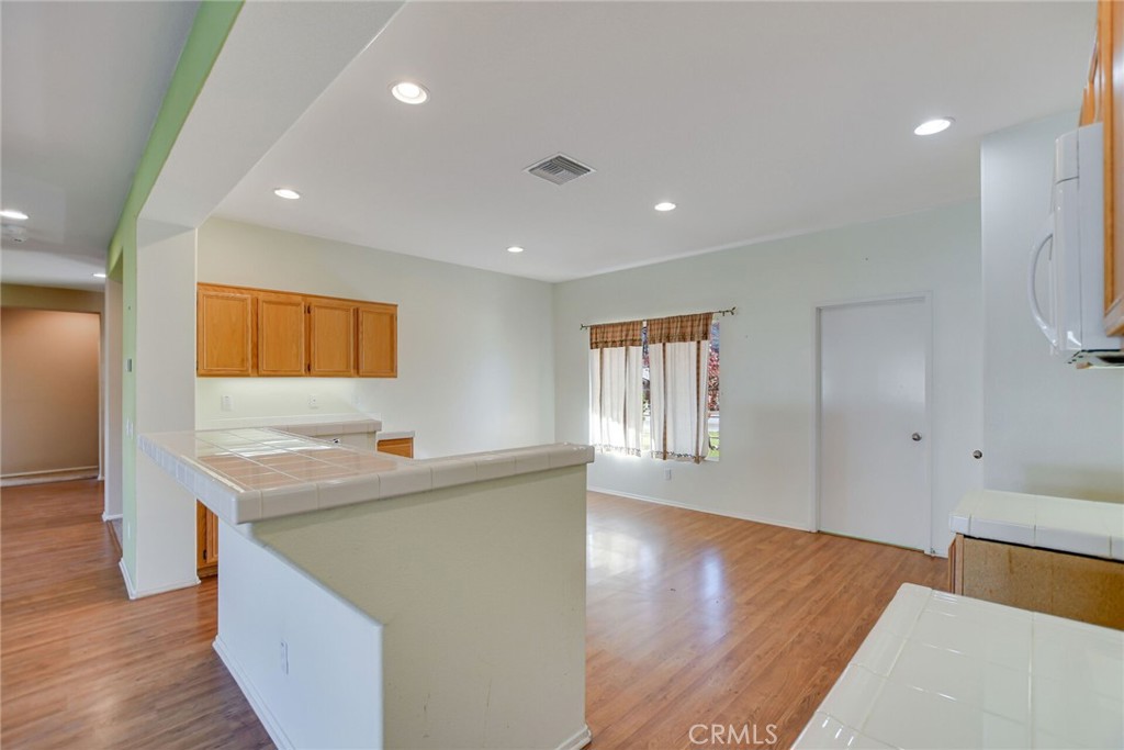 1075 Charles Street Property Photo 24