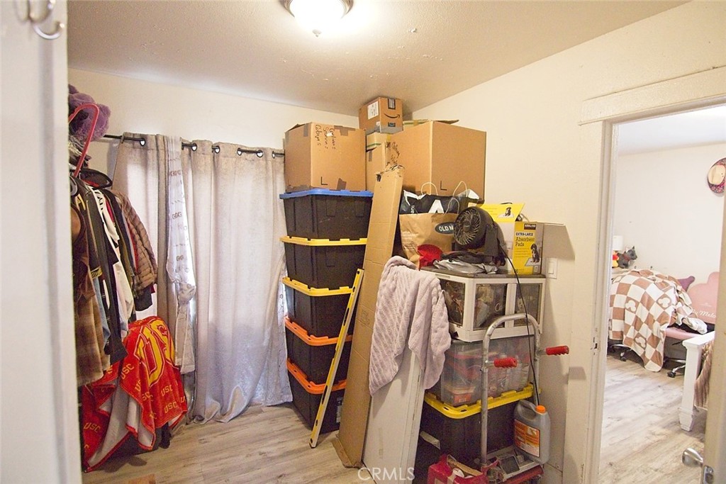 6905 Compton Property Photo 19