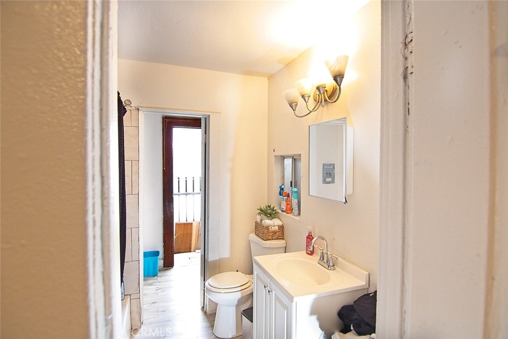 6905 Compton Property Photo 20