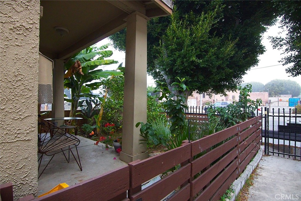 6905 Compton Property Photo 26