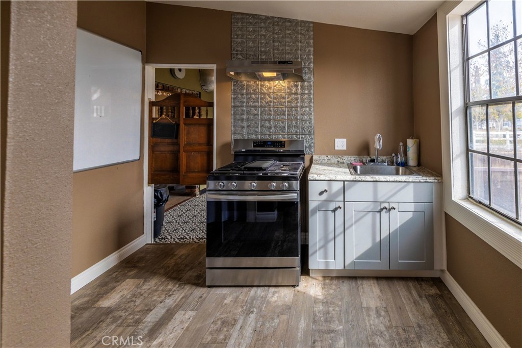 24771 Washington Avenue Property Photo 26