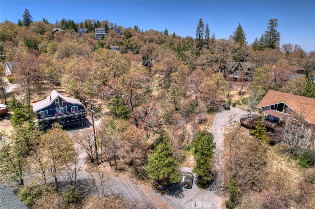 27998 W Shore Road Property Photo 10