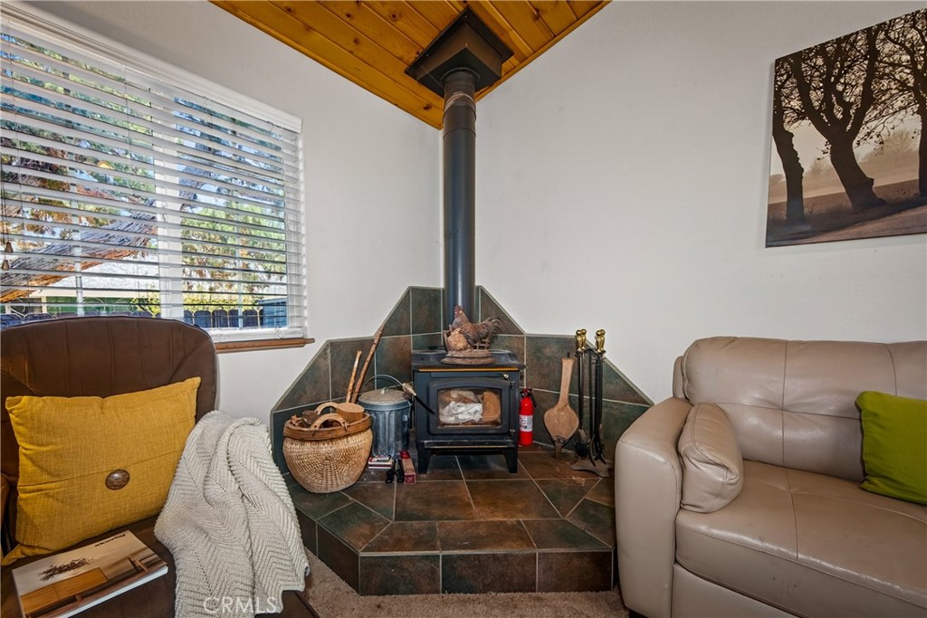2136 3rd Property Photo 11