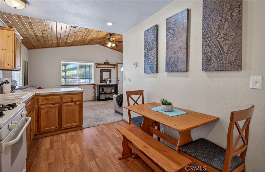 2136 3rd Property Photo 16