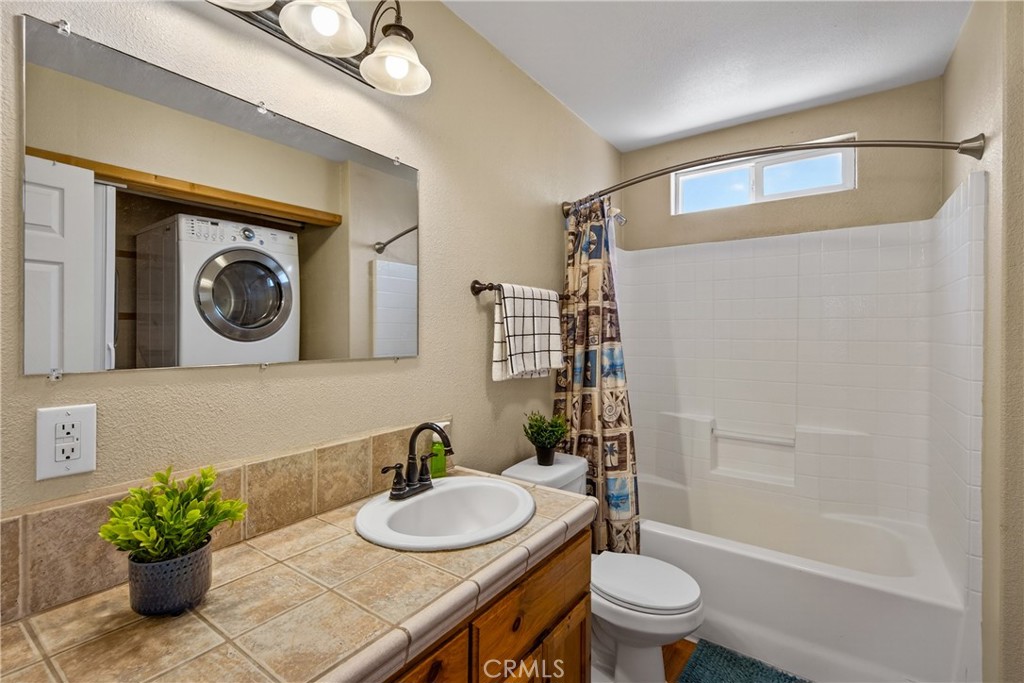 2136 3rd Property Photo 19