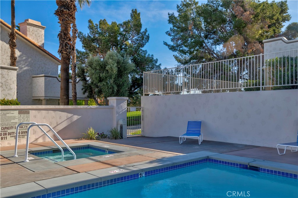 533 Desert Falls N Property Photo 19