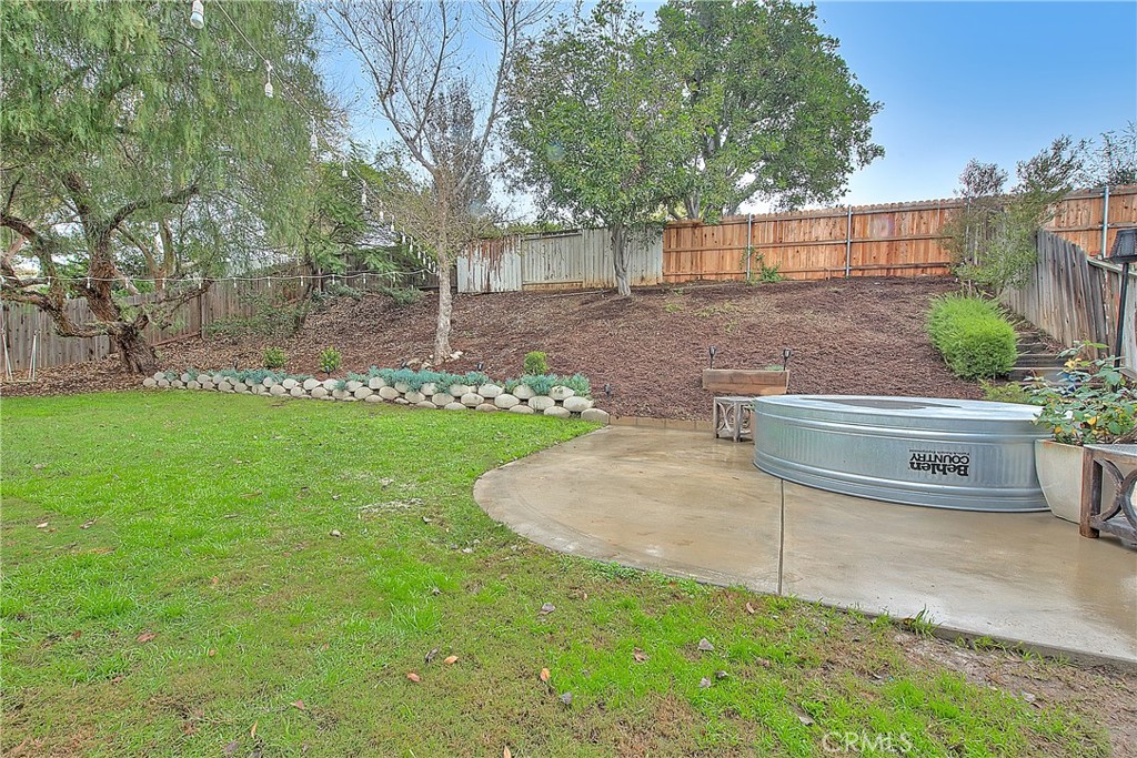915 Auburndale Property Photo 59