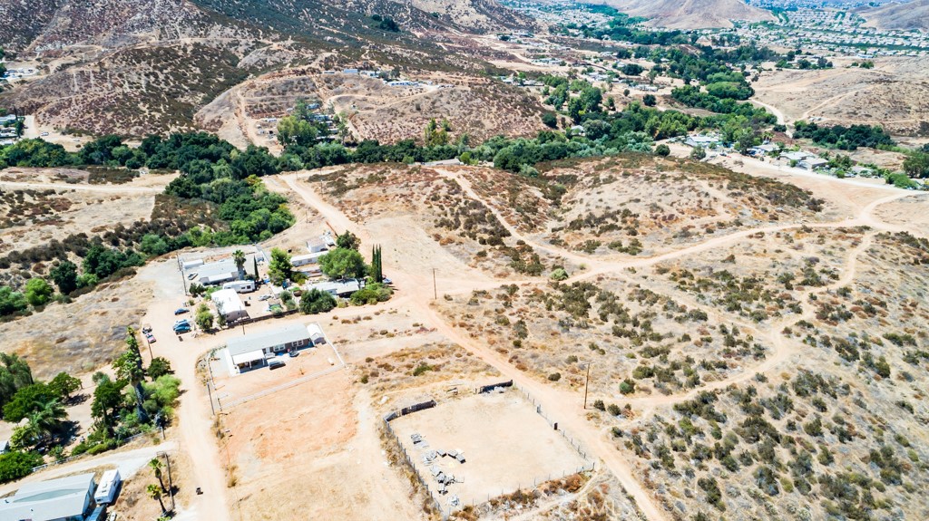 1 Olive Property Photo 10