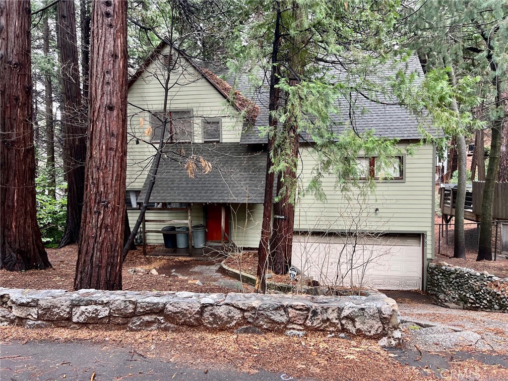195 Cedar Circle Property Photo 1