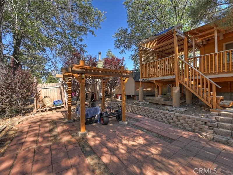 581 Highland Lane Property Photo 32