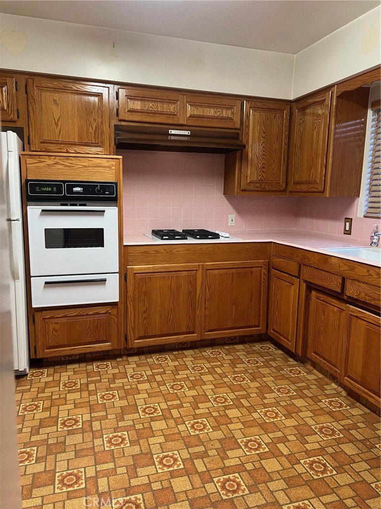 17375 Tullock Street Property Photo 33
