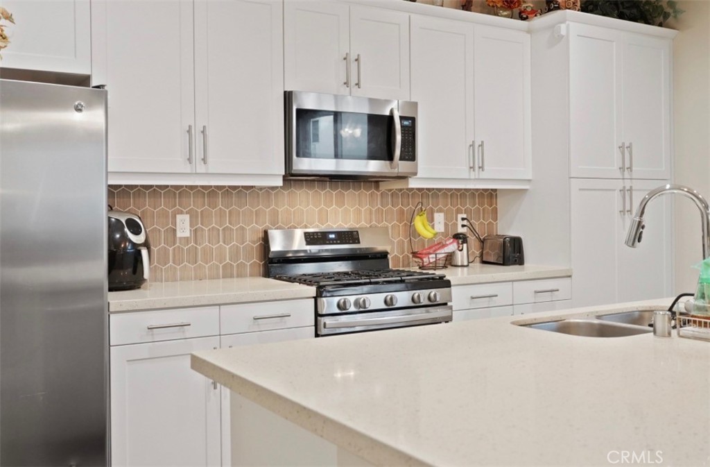 2248 Ridge Court Property Photo 1