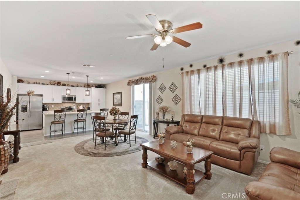 2248 Ridge Court Property Photo 3