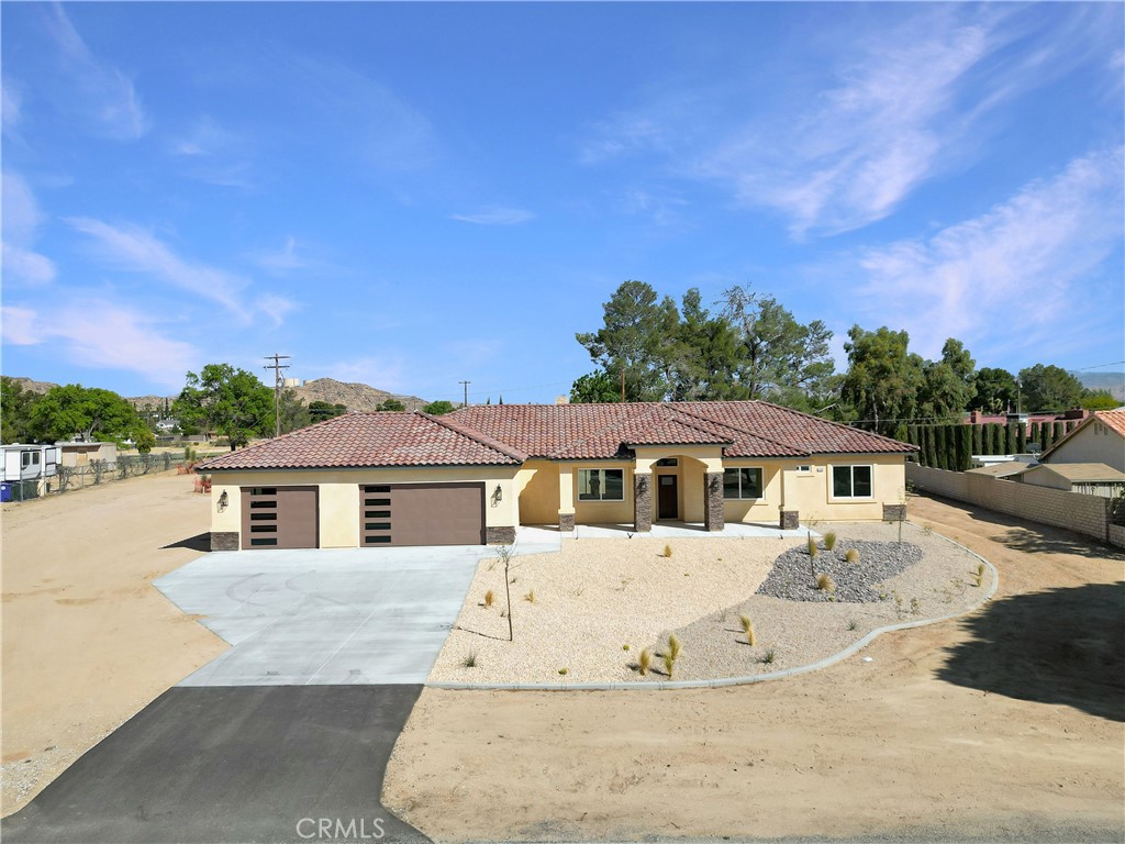 14785 Tiger Tail Road Property Photo