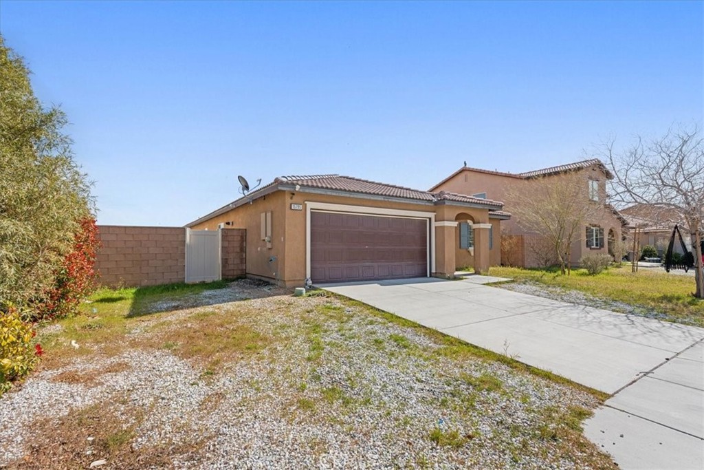 15785 Horizon Property Photo 2