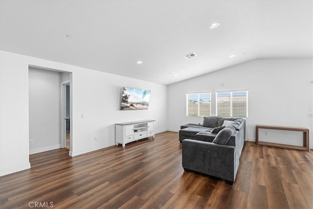15785 Horizon Property Photo 8