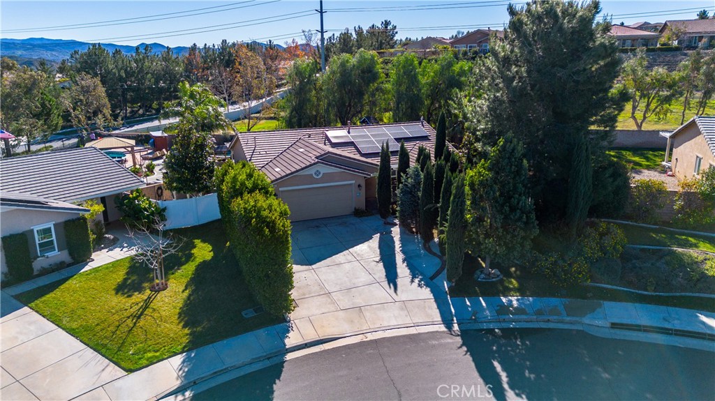 1457 Faircliff Property Photo 1