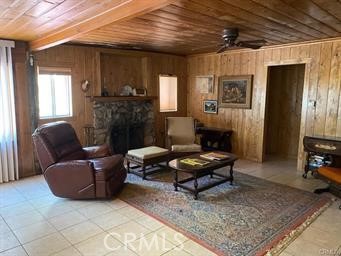 544 Community Drive Property Photo 3