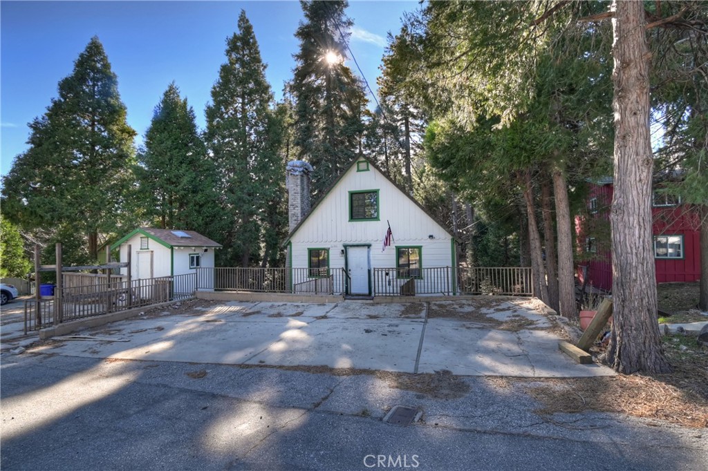 26331 Alpine Property Photo 1