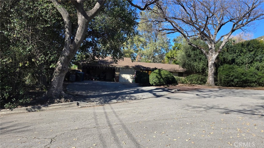 5572 Electric Property Photo 1