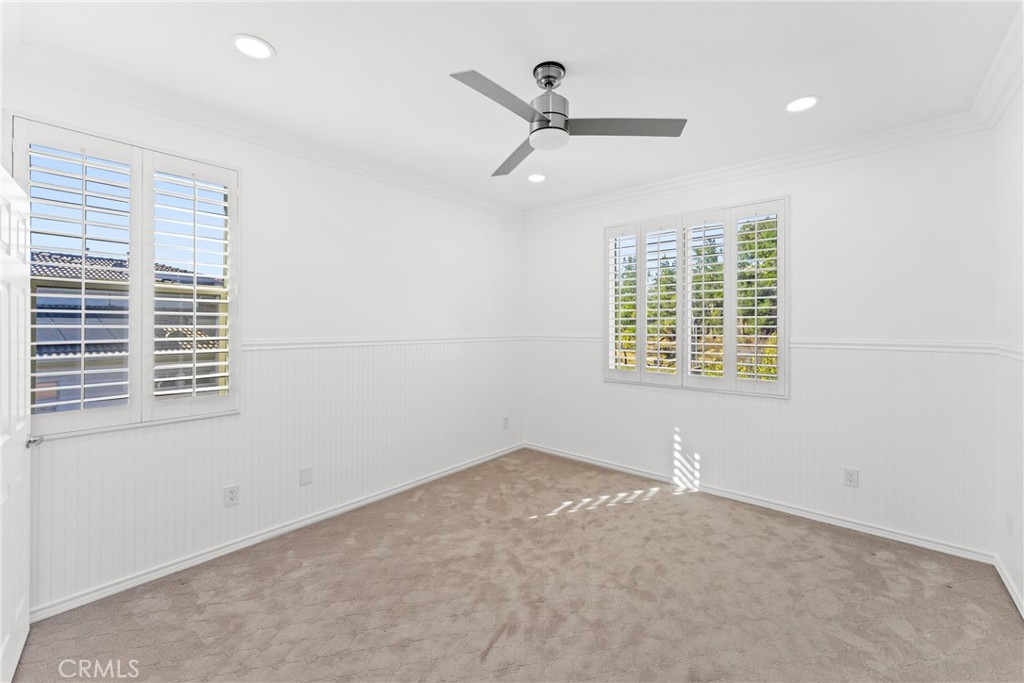 952 Creek View Property Photo 44