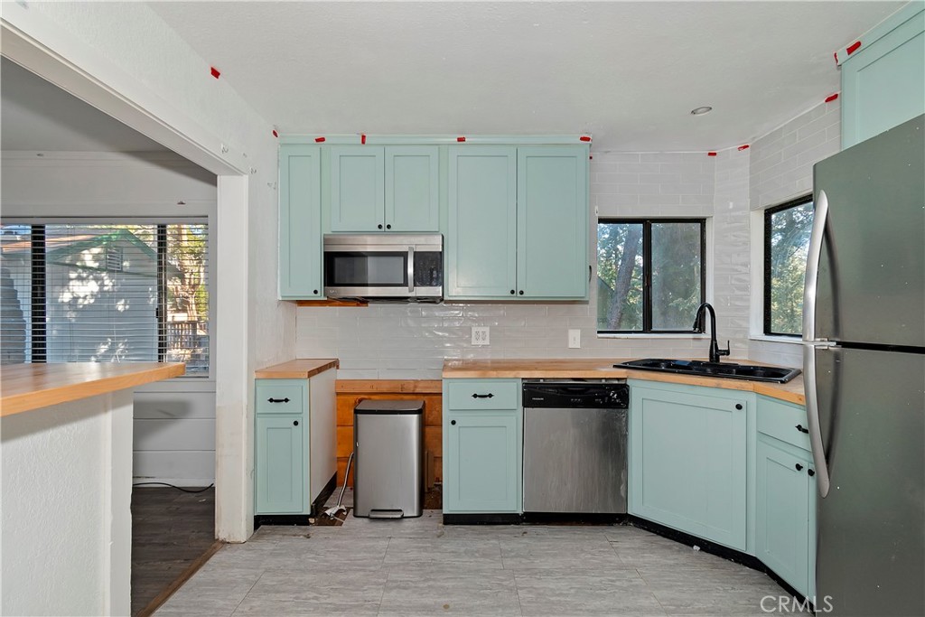 26331 Alpine Property Photo 5