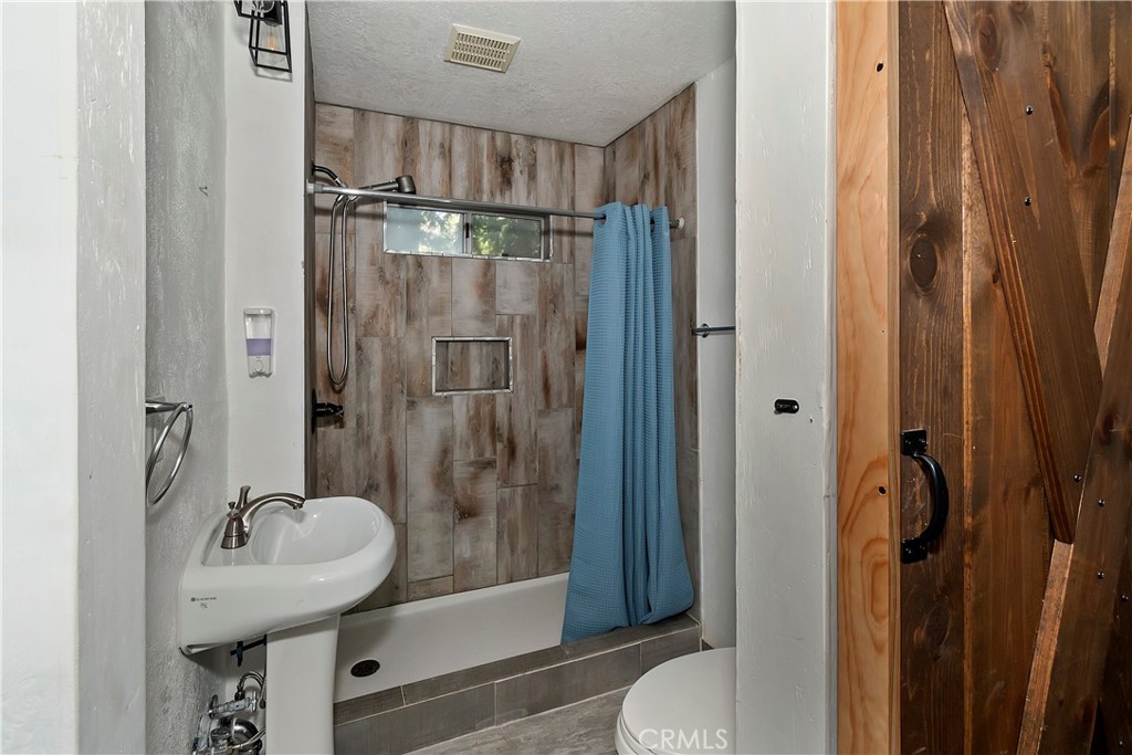 26331 Alpine Property Photo 13