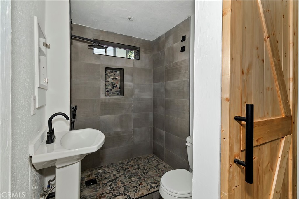 26331 Alpine Property Photo 15