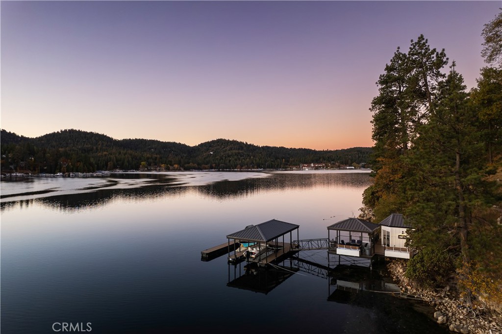 748 Shelter Cove Property Photo 3