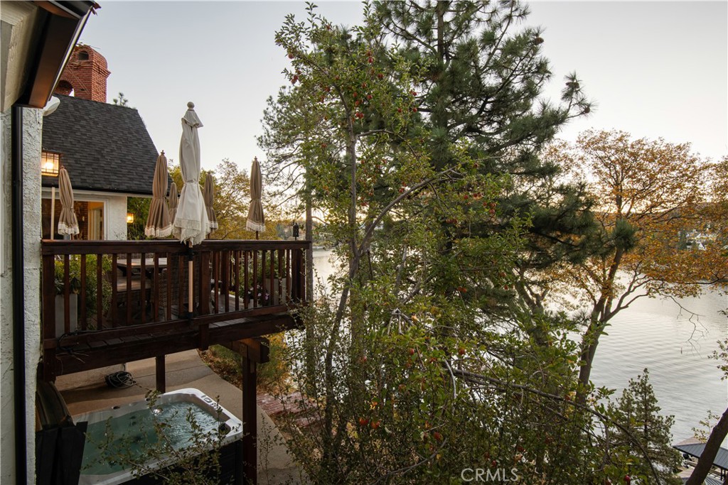 748 Shelter Cove Property Photo 18