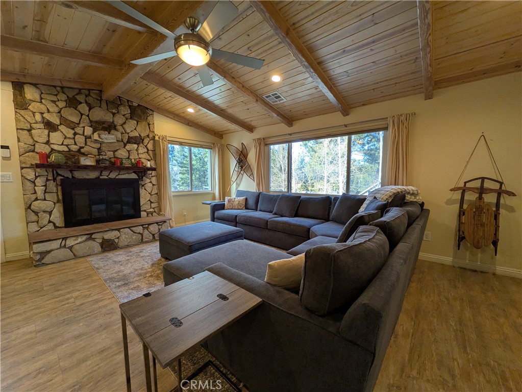 693 Knight Avenue Property Photo 5