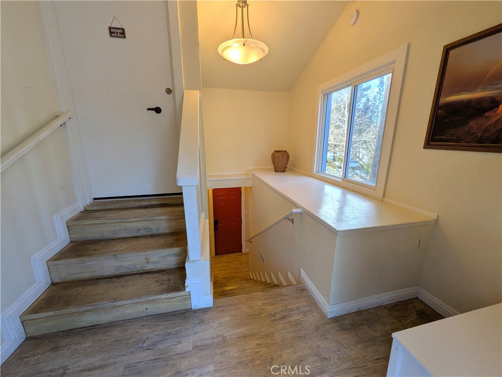 693 Knight Avenue Property Photo 33