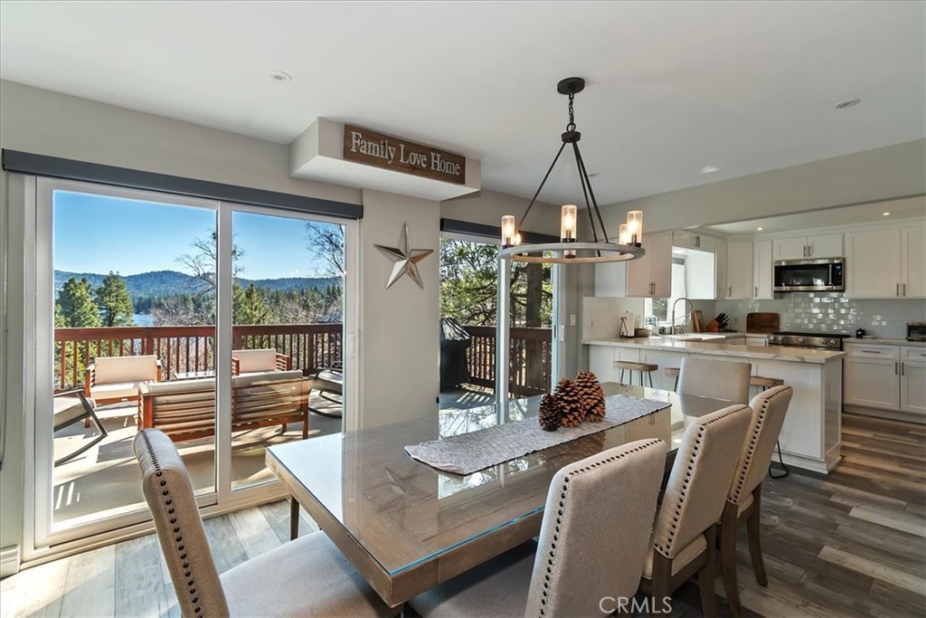 27565 North Bay Rd Property Photo