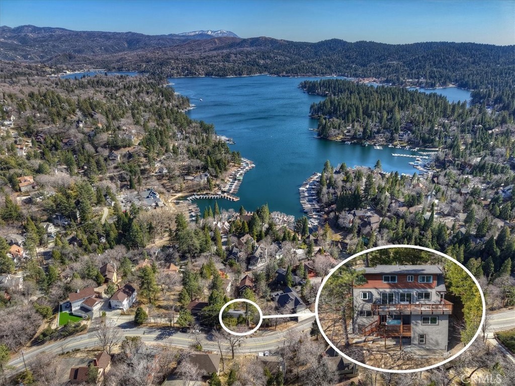 27565 North Bay Rd Property Photo 3